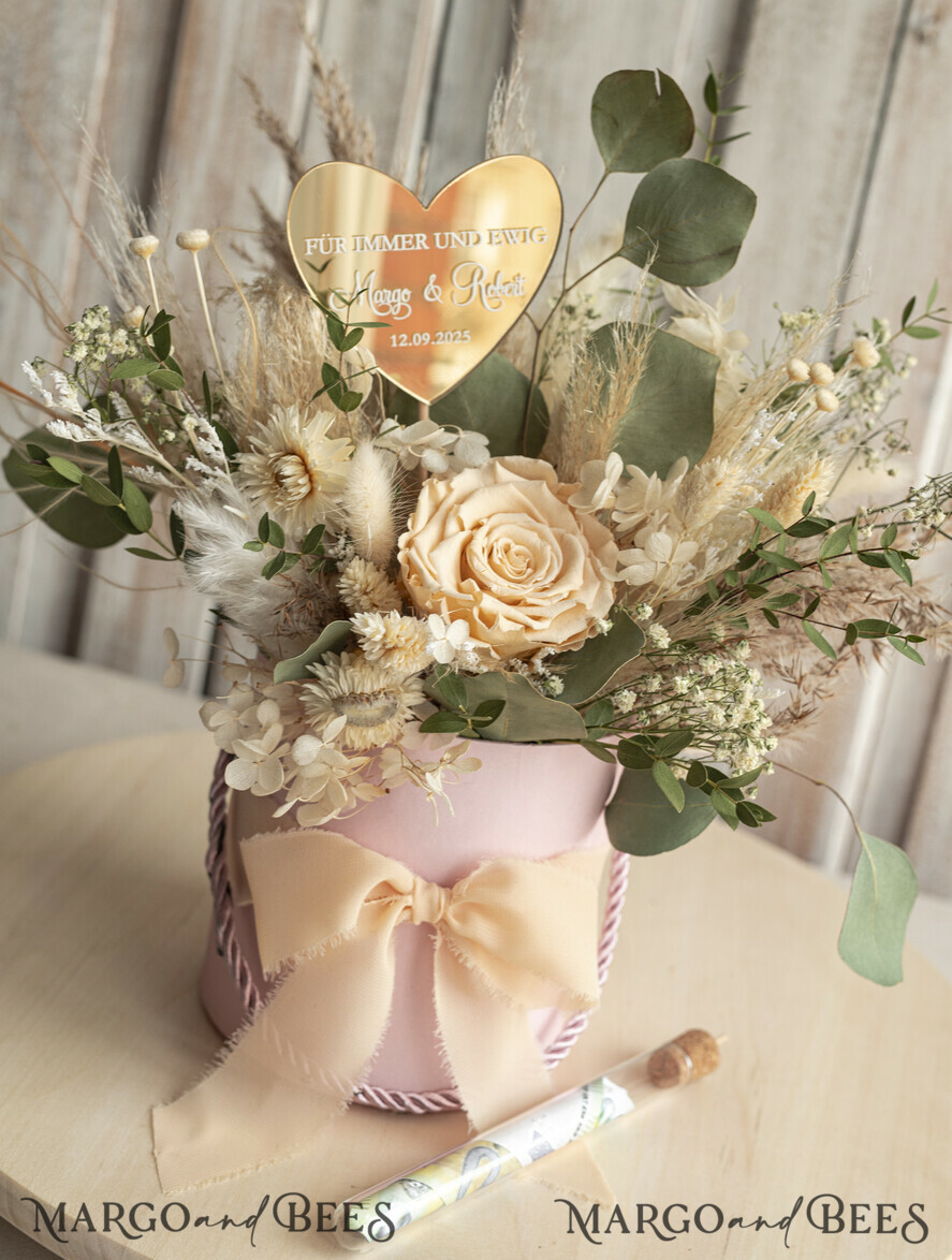 FRISCH VERHEIRATETES PAAR GESCHENKE Geldgeschenk zur Hochzeit Geschenkschachtel für Geld Geldgeschenk zur Hochzeit mit Strauß aus Trockenblumen personalisiert