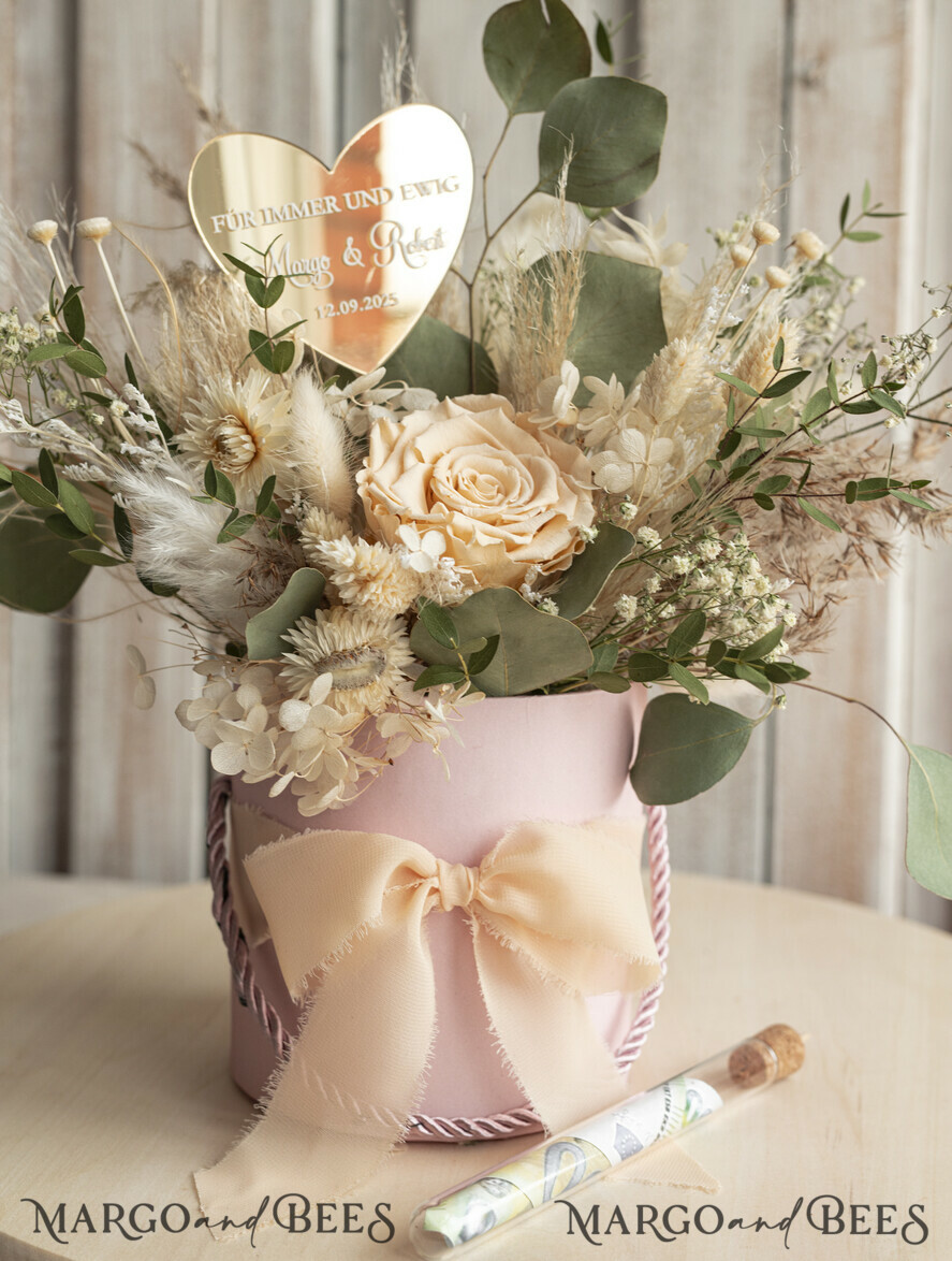 FRISCH VERHEIRATETES PAAR GESCHENKE Geldgeschenk zur Hochzeit Geschenkschachtel für Geld Geldgeschenk zur Hochzeit mit Strauß aus Trockenblumen personalisiert