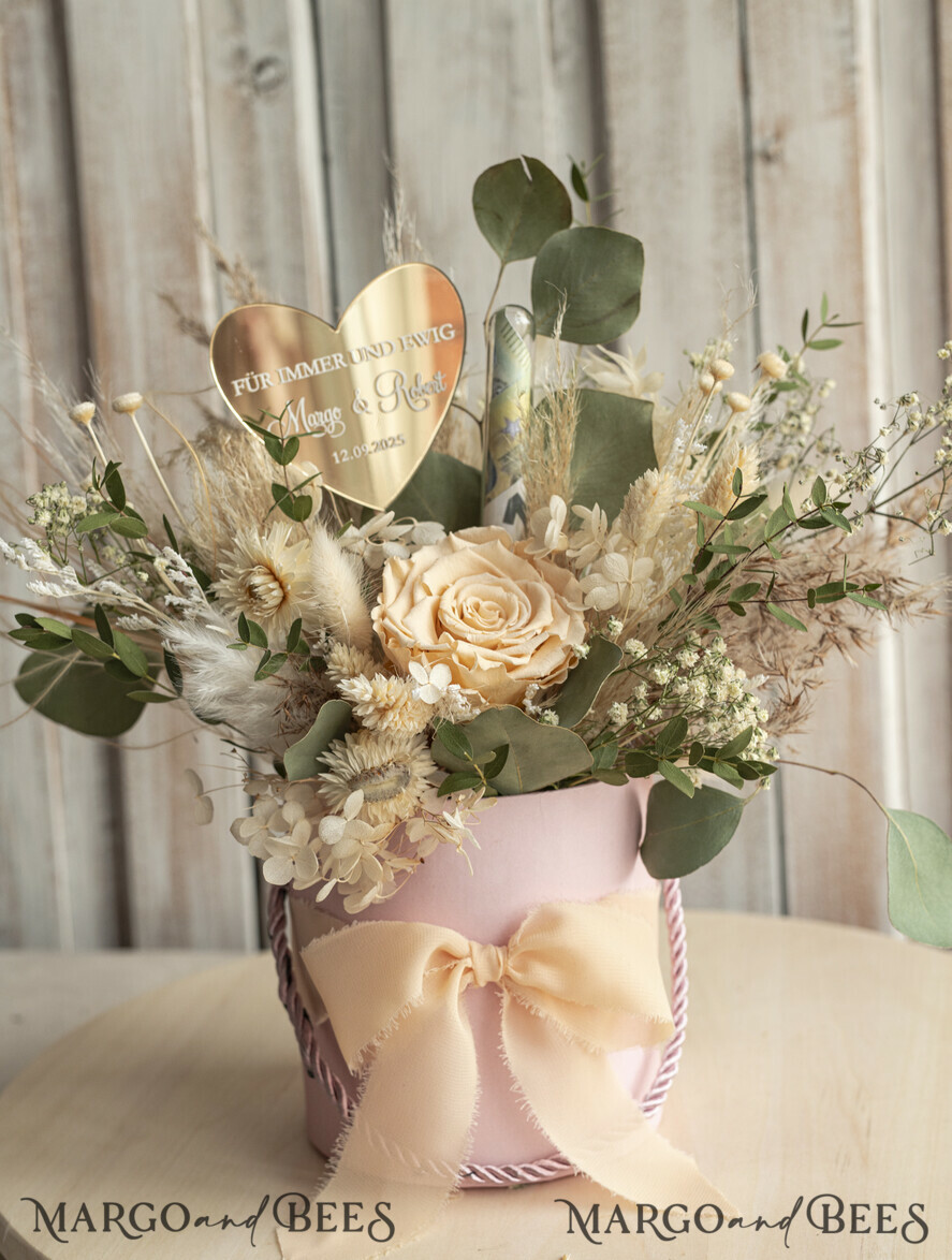 FRISCH VERHEIRATETES PAAR GESCHENKE Geldgeschenk zur Hochzeit Geschenkschachtel für Geld Geldgeschenk zur Hochzeit mit Strauß aus Trockenblumen personalisiert