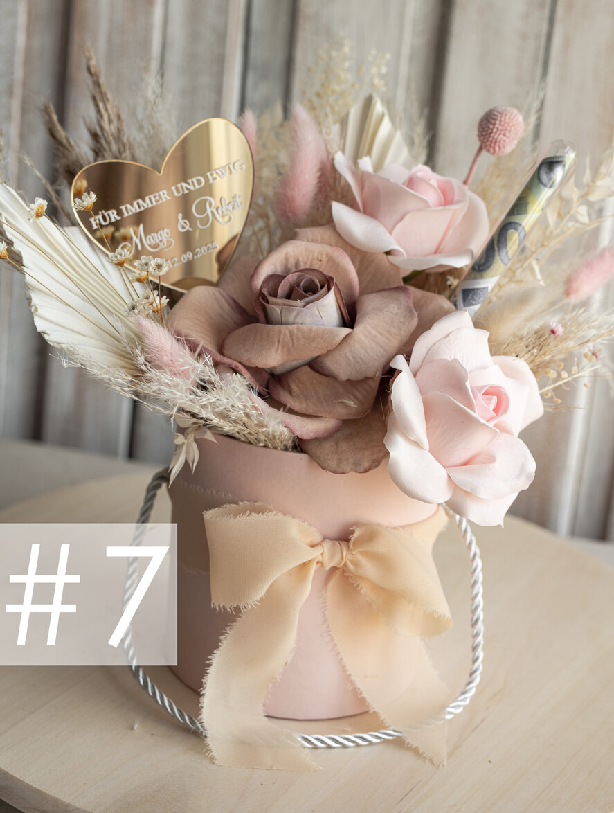 FRISCH VERHEIRATETES PAAR GESCHENKE Geldgeschenk zur Hochzeit Geschenkschachtel für Geld Geldgeschenk zur Hochzeit mit Strauß aus Trockenblumen personalisiert