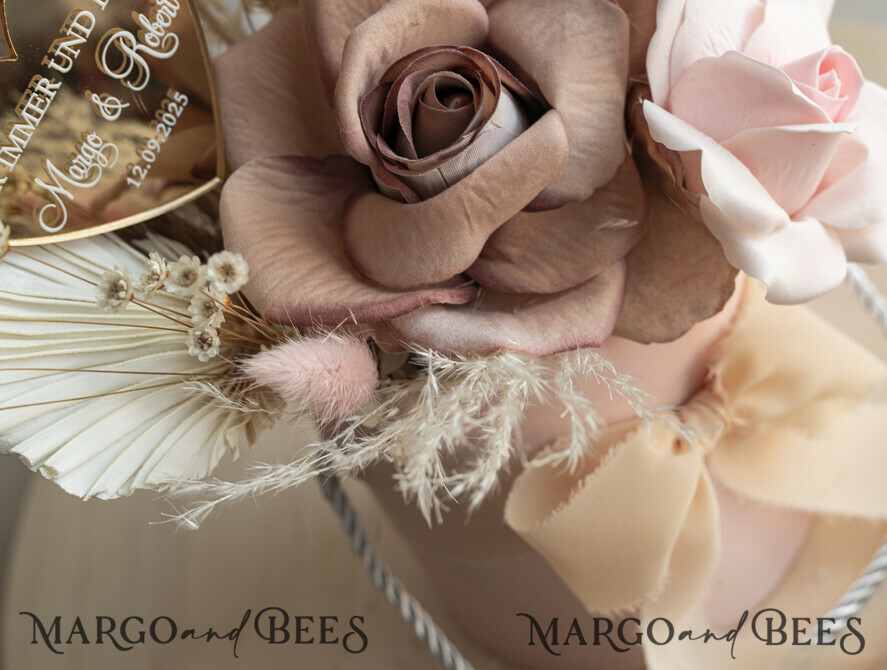 FRISCH VERHEIRATETES PAAR GESCHENKE Geldgeschenk zur Hochzeit Geschenkschachtel für Geld Geldgeschenk zur Hochzeit mit Strauß aus Trockenblumen personalisiert