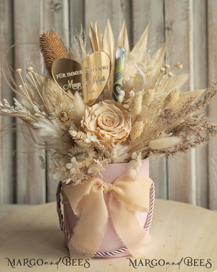 FRISCH VERHEIRATETES PAAR GESCHENKE Geldgeschenk zur Hochzeit Geschenkschachtel für Geld Geldgeschenk zur Hochzeit mit Strauß aus Trockenblumen personalisiert