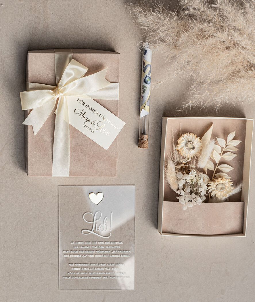 FRISCH VERHEIRATETES PAAR GESCHENKE Geldgeschenk zur Hochzeit Geschenkschachtel für Geld Geldgeschenk zur Hochzeit mit Strauß aus Trockenblumen personalisiert