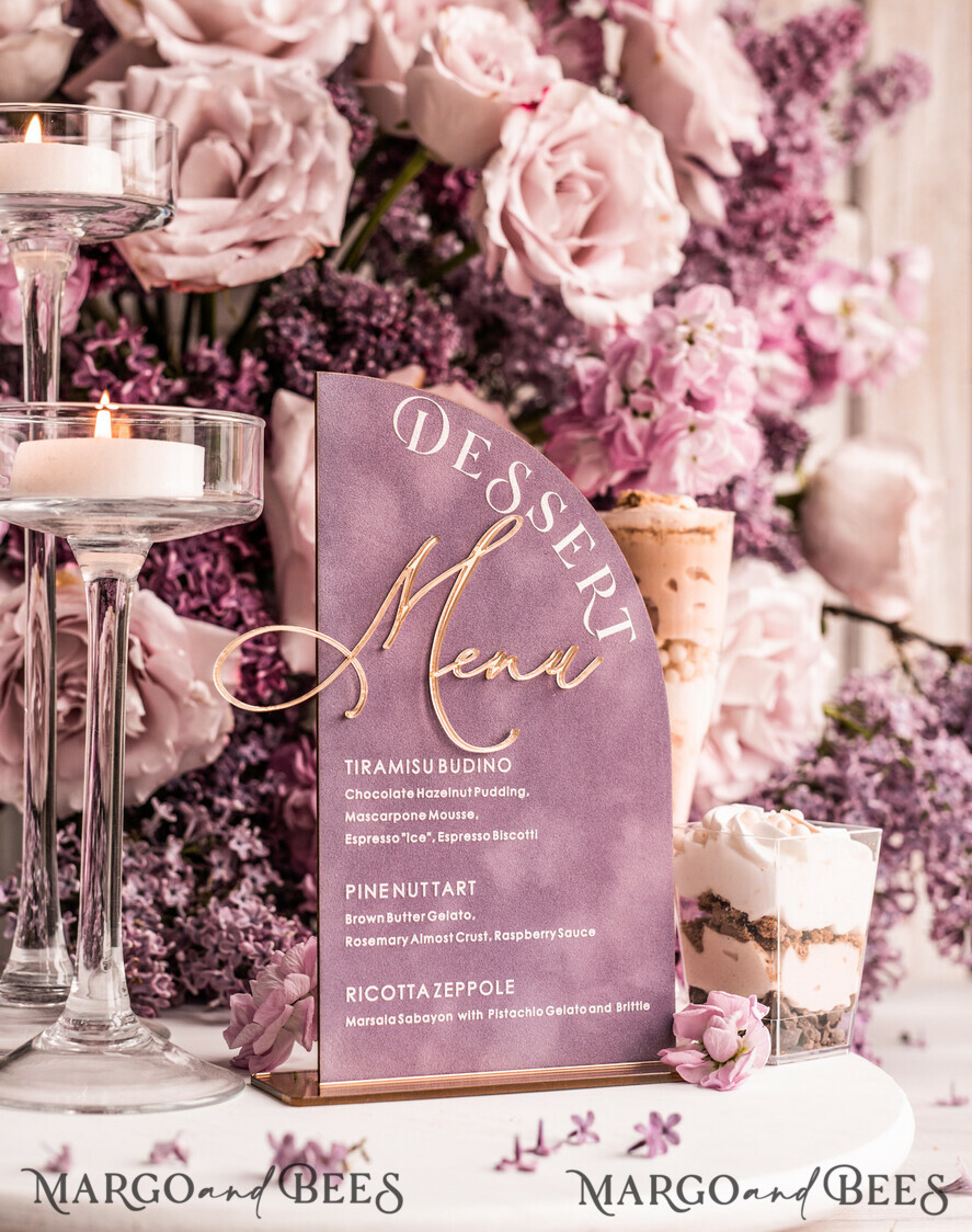 TISCHDEKORATIONSCHILDER   Samt Tischnummern und Dekoration Mauve Velvet Bogen Dessertmenü, Staubiger Rosé Bonbonschild, Gold lila Plexi Tischbogen Kuchenbar Menü, Luxus Acryl Hochzeits Tischdekoration, Hochzeitsbeschilderung Goldene Flieder