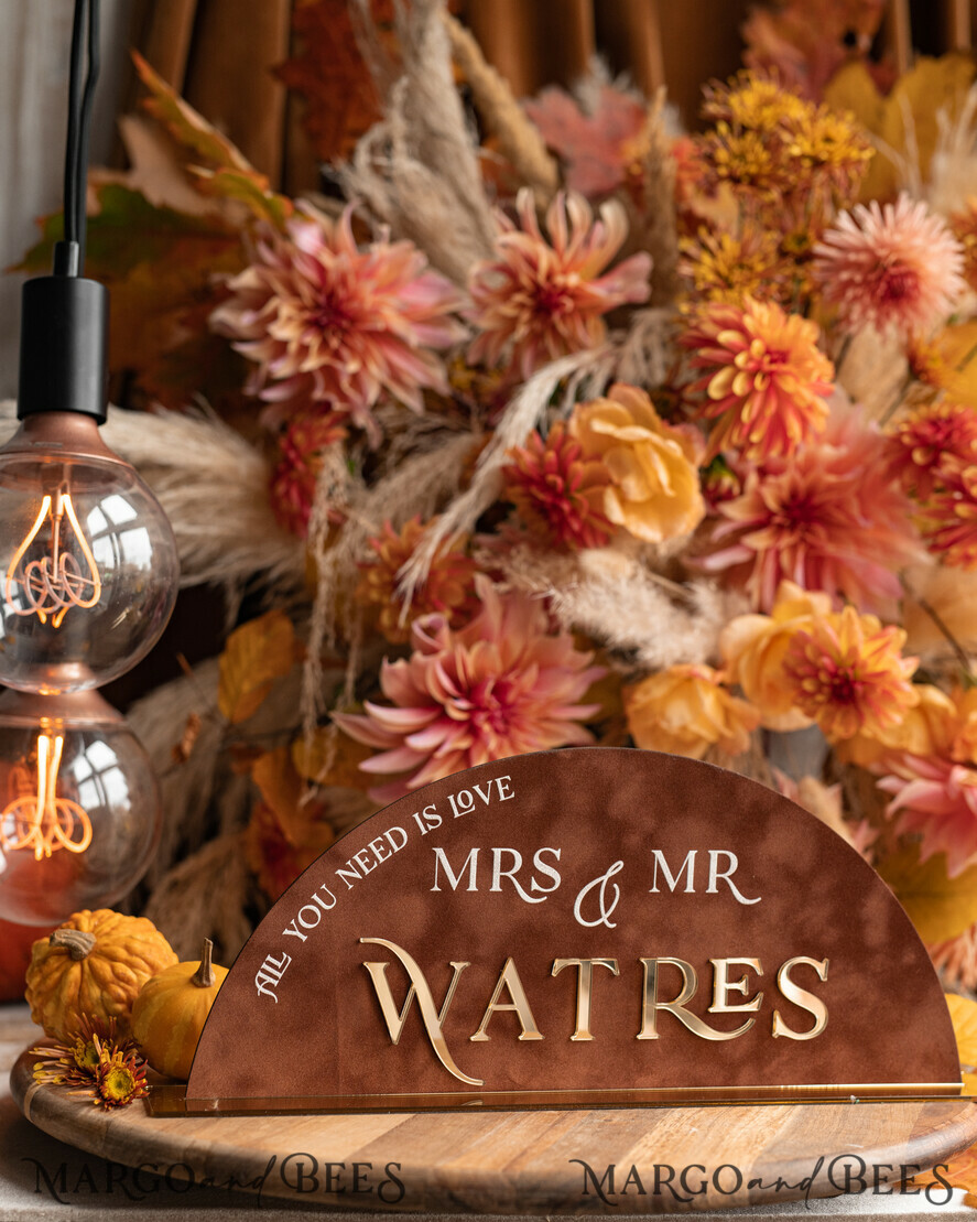 TISCHDEKORATIONSCHILDER   Samt Tischnummern und Dekoration Herbst Terracotta Hochzeits Tischschild, Acrylbogen Samt Tischschild, Kupfer Rost Goldenes Tischschild, Gold Plexiglas Tischschild, Elegante Luxus Hochzeits Tischdekoration, Boho Glam Hochzeitsbeschilderung Golden Spiegel Tischschild