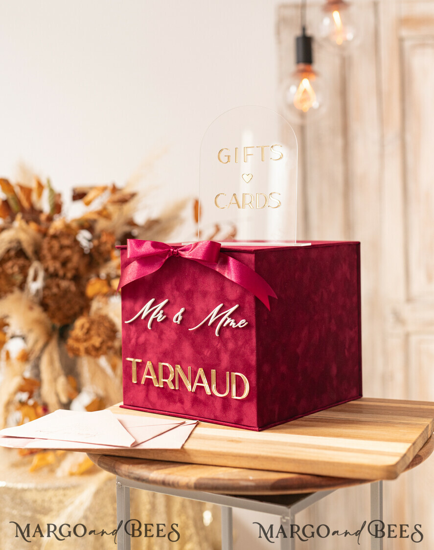 KARTONBOXEN  
 Samtkartenboxen Burgunder Karte Box & Acryl-Schild, Bordeaux Hochzeitskartenbox mit Deckel, Marsala Hochzeitskasse, Hochzeitskartenbox mit Schlitz, Karten & Geschenkbogen-Acrylschild-Set