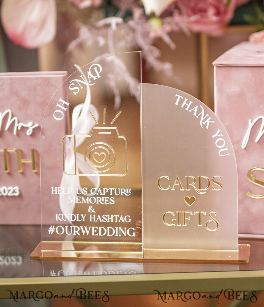 KARTONBOXEN  
 Samtkartenboxen Blush-Pink-Gold-Velvet-Set, Kartenbox mit Schloss & Polaroid-Gästebuch & Karten Geschenke-Schild und Instax-Anleitungsschild-Kombination sowie Stift-Set, Hochzeitskartenbox mit Deckel, Instant Instax-Gästebuch, Hochzeitsgeldbox, Sing-Gästebuch-Set.