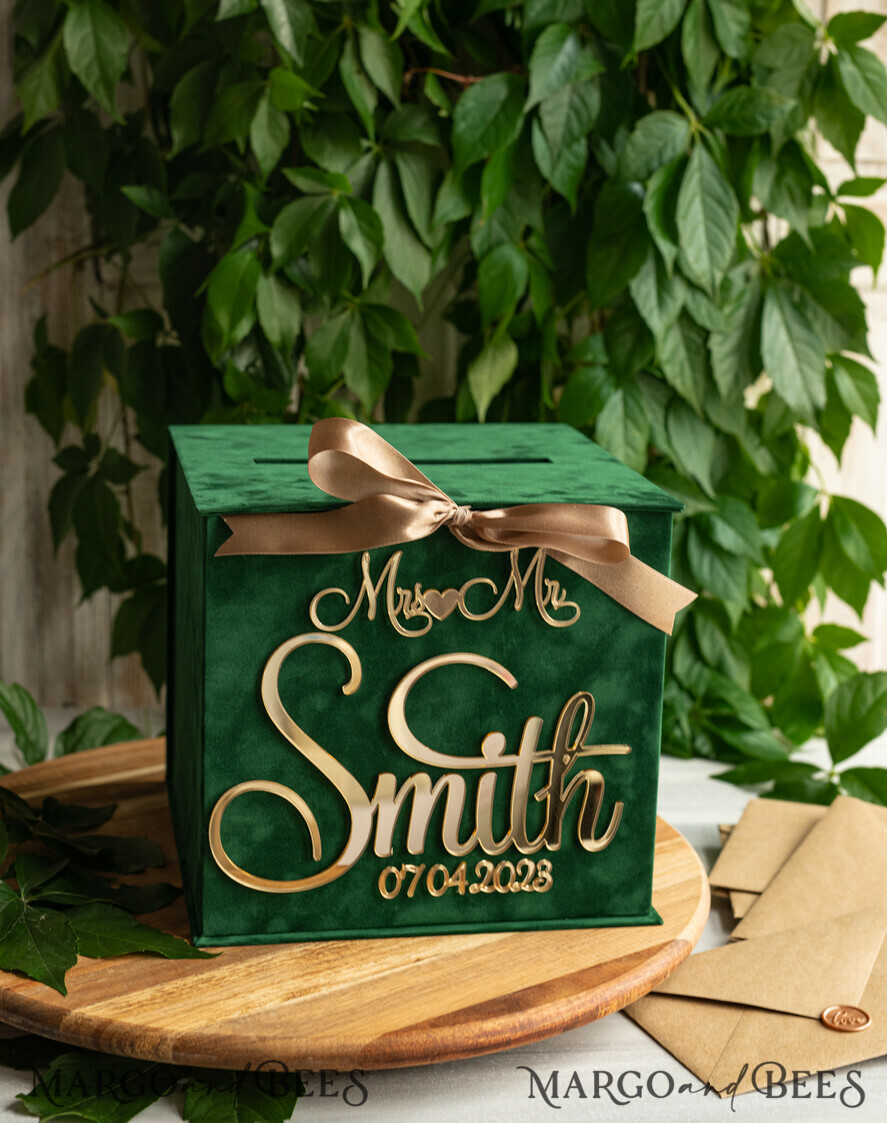 KARTONBOXEN  
 Samtkartenboxen Hochzeitskartenbox für Gartenhochzeiten, Geschenkkartenbox & Schild-Set, Samtgrüne Hochzeitswunschbox für Geldgeschenke, personalisierte Hochzeitskartenbox, luxuriöse Kartenbox mit Grünpflanzen, Hochzeitskartenbox mit Deckel, smaragdgrüne Hochzeitsgeldbox, Hochzeitskartenbox für Gartenhochzeiten.