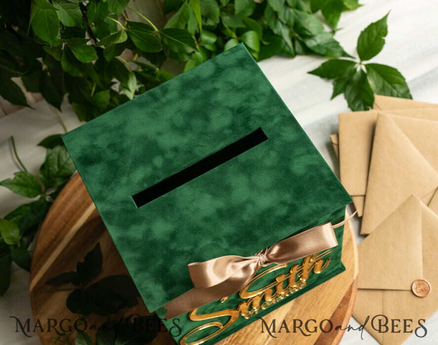 KARTONBOXEN  
 Samtkartenboxen Hochzeitskartenbox für Gartenhochzeiten, Geschenkkartenbox & Schild-Set, Samtgrüne Hochzeitswunschbox für Geldgeschenke, personalisierte Hochzeitskartenbox, luxuriöse Kartenbox mit Grünpflanzen, Hochzeitskartenbox mit Deckel, smaragdgrüne Hochzeitsgeldbox, Hochzeitskartenbox für Gartenhochzeiten.
