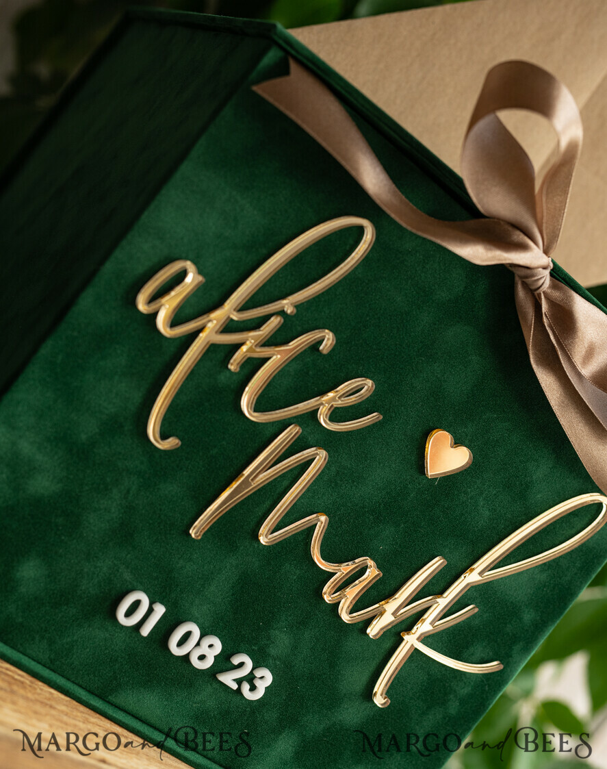KARTONBOXEN  
 Samtkartenboxen Geschenkkartenbox & Schildset, Samtgrüne Hochzeitswunschbrunnen-Geschenkkartenbox, personalisierte Hochzeitskartenbox, luxuriöse Kartenbox mit Grünpflanzen, Hochzeitskartenbox mit Deckel, smaragdgrüne Hochzeitsgeldbox, Gartenhochzeitskartenbox.
