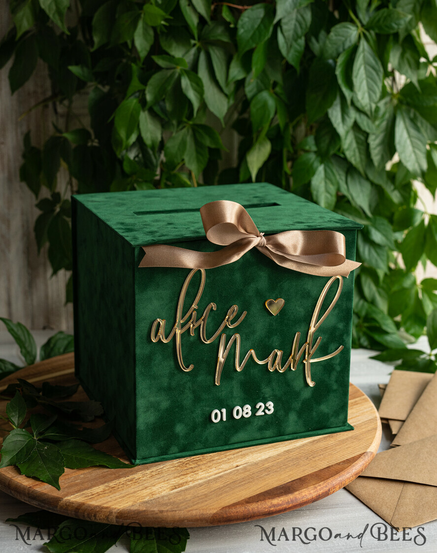 KARTONBOXEN  
 Samtkartenboxen Geschenkkartenbox & Schildset, Samtgrüne Hochzeitswunschbrunnen-Geschenkkartenbox, personalisierte Hochzeitskartenbox, luxuriöse Kartenbox mit Grünpflanzen, Hochzeitskartenbox mit Deckel, smaragdgrüne Hochzeitsgeldbox, Gartenhochzeitskartenbox.