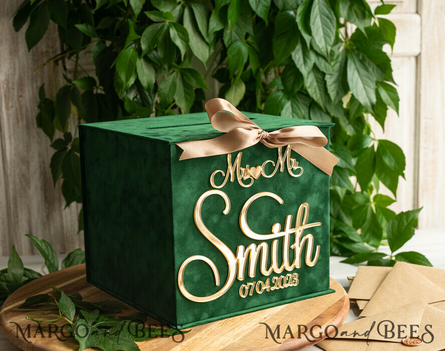 KARTONBOXEN  
 Samtkartenboxen Geschenkkartenbox, Samtgrüne Hochzeitswunschbox für Geldgeschenke, personalisierte Hochzeitskartenbox, luxuriöse Grünpflanzenkartenbox, Hochzeitskartenbox in Grün und Gold mit Deckel, Hochzeitsgeldbox, smaragdgrüne Hochzeitskartenbox.