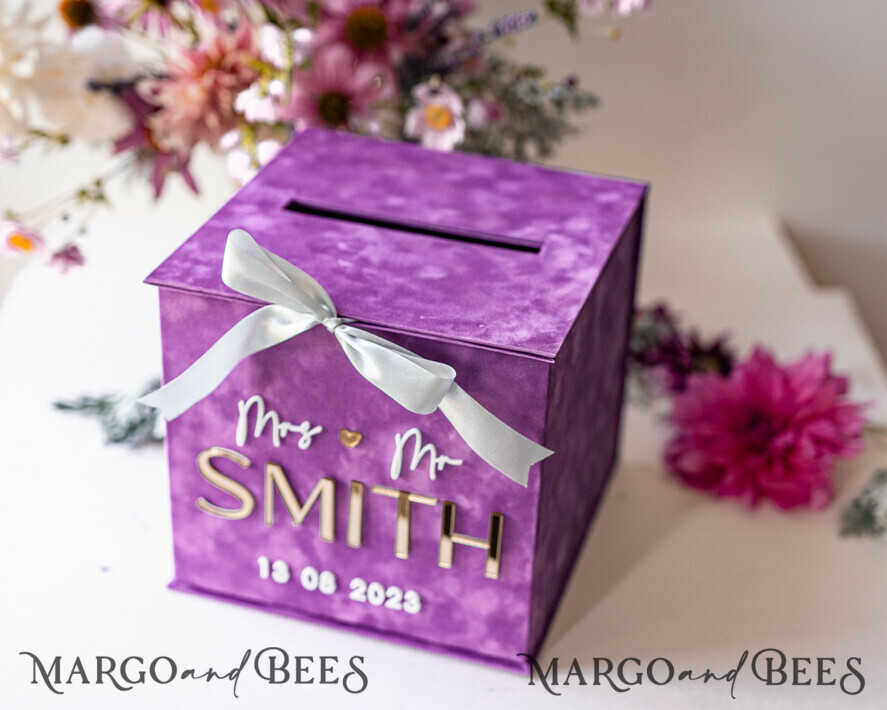 KARTONBOXEN  
 Samtkartenboxen Geschenkkartenbox & Karten, Set mit Karten & Geschenken, Samt lila Hochzeitswunschbrunnen Geldgeschenkkartenbox, personalisierte Hochzeitskartenbox, Luxus-Kartenbox, Hochzeitskartenbox mit Deckel, Hochzeitsgeldbox, Hochzeitskartenbox.