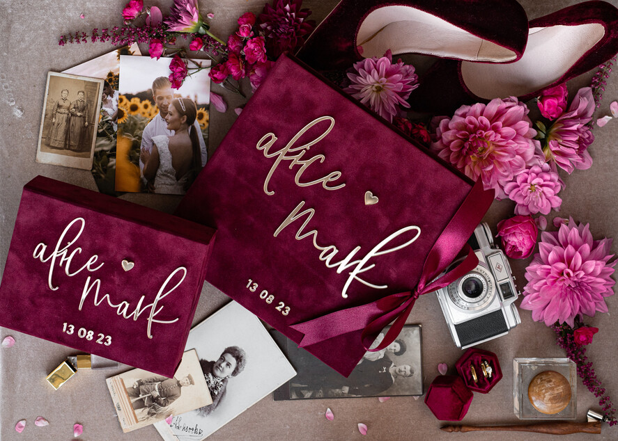 FOTOALBUM/ FOTOBOX Velvet Foto Box Fotografen Box Erinnerungsbundle Burgunder Samt Fotokästen Set aus 2, große kastanienbraune Fotografenbox, reguläre Marsala Gold Hochzeitsgedächtnisbox, goldener Spiegel personalisierte Andenkenbox, Fotografengeschenke für Kunden, Hochzeitsbilderverpackung, personalisierte Fotografie Kupferbox.