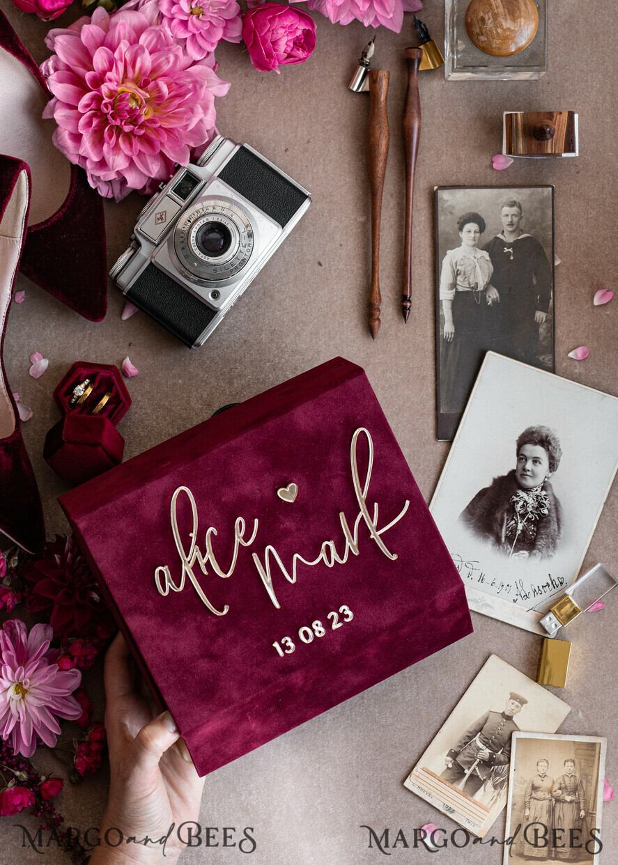 FOTOALBUM/ FOTOBOX Velvet Foto Box Fotografen Box Erinnerungsbundle Burgunder Samt Fotokästen Set aus 2, große kastanienbraune Fotografenbox, reguläre Marsala Gold Hochzeitsgedächtnisbox, goldener Spiegel personalisierte Andenkenbox, Fotografengeschenke für Kunden, Hochzeitsbilderverpackung, personalisierte Fotografie Kupferbox.