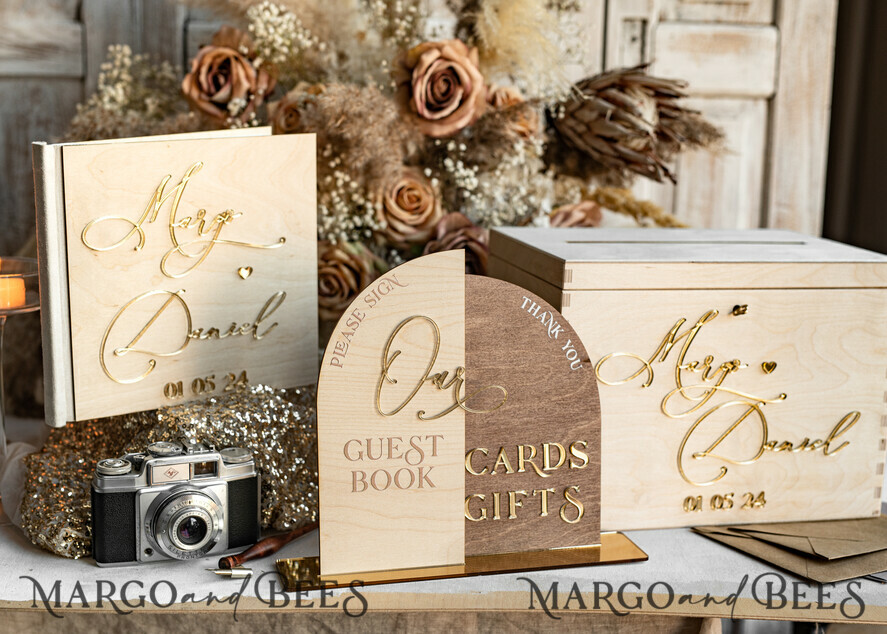 KARTONBOXEN  
 Holz Eco Rustikale Kartenboxen Rustikale Holz Set Kartenbox Gästebuch & Schild, Hochzeitskartenbox mit Schloss Instant Instax Gästebuch, Holz Hochzeitsgeldbox Sing Gästebuch Set, Kartenbox mit Schlitz und Schloss Karten und Geschenk Bogen Acrylschild Set
