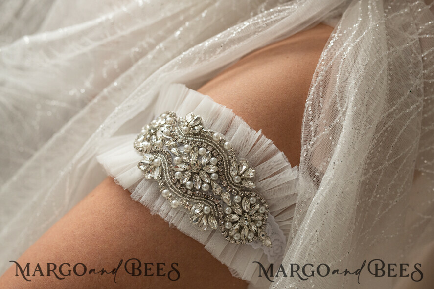 BRAUT Bolero, Kleider, Strumpfband STRUMPFBAND FÜR DIE BRAUT Hochzeitsstrumpfband-Set in der Box, Tüll- und Kristallstrumpfband-Set, Strumpfband für die Braut, Braut-Party-Geschenk für die Braut, elfenbeinfarbenes Tüllstrumpfband-Set, Geschenk für die Braut