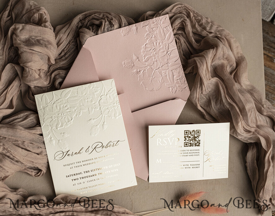 HOCHZEITS EINLADUNGEN geprägte Einladungen Feine Kunst Prägung Blinde Blush Pink Gold Hochzeitseinladung, Goldene geprägte Rosen Blumen Hochzeitseinladung, Boho Ecru geprägte Einladungssuite, Goldfolien Hochzeitseinladungssuite, Hochzeitseinladungen gold.