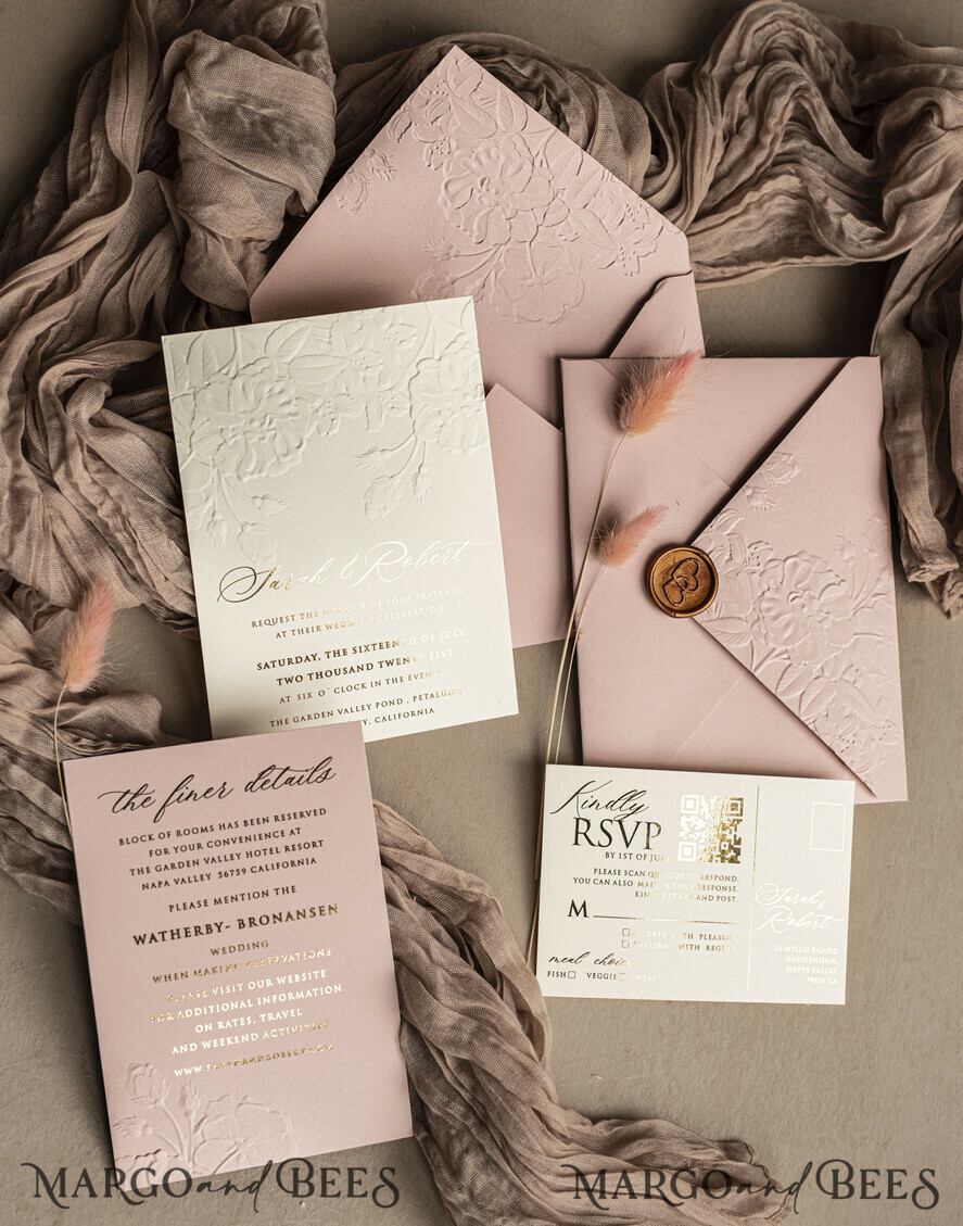 HOCHZEITS EINLADUNGEN geprägte Einladungen Feine Kunst Prägung Blinde Blush Pink Gold Hochzeitseinladung, Goldene geprägte Rosen Blumen Hochzeitseinladung, Boho Ecru geprägte Einladungssuite, Goldfolien Hochzeitseinladungssuite, Hochzeitseinladungen gold.