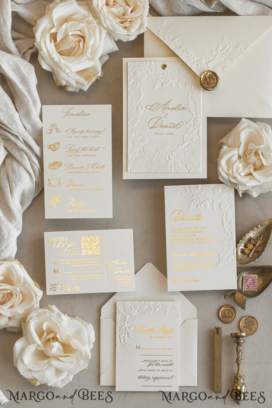 HOCHZEITS EINLADUNGEN geprägte Einladungen Fein kunstvoll geprägte, blinde Elfenbein-Gold-Hochzeitseinladung mit zerrissenem Chiffonband und Trockenblumen, goldene geprägte florale Hochzeitseinladung, Boho Ecru geprägte Einladungskollektion mit Spiegelherz