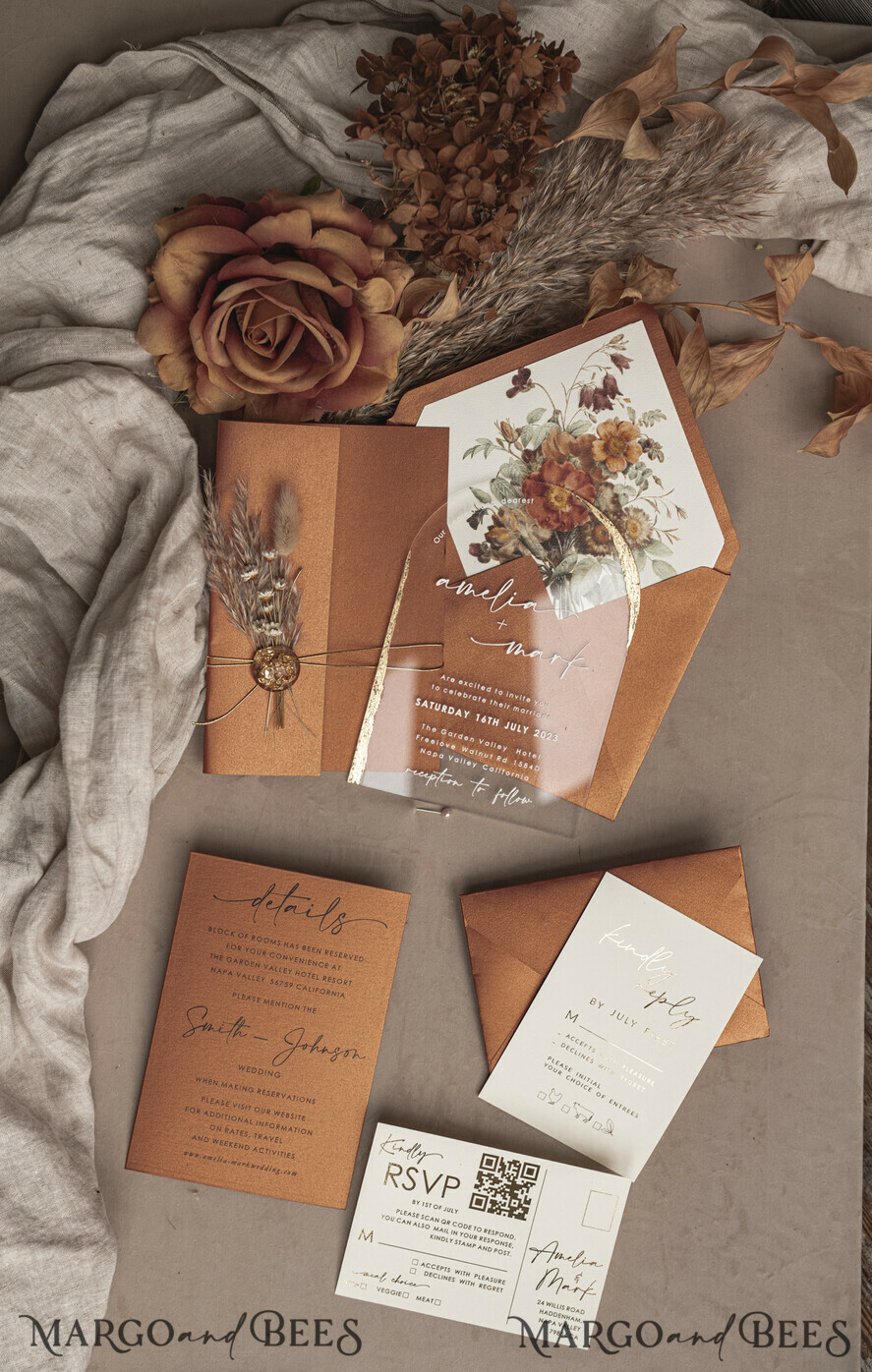 HOCHZEITS EINLADUNGEN Plexiglas Acrylspiegel Herbst Terracotta Klare Bogen Hochzeitskarten, Elegante Gartenhochzeitseinladungen im Herbst, Gebrannte Orange Acryl transparente Hochzeitskarten, Bogen Plexi Hochzeits Einladungset.