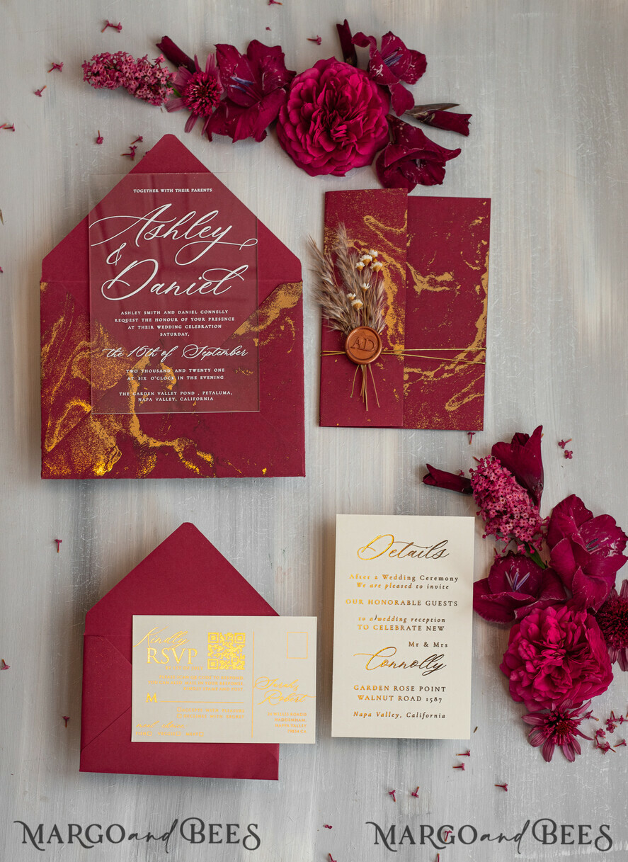 HOCHZEITS EINLADUNGEN Plexiglas Acrylspiegel Burgunder Spiegel goldene Hochzeitseinladungen, elegante Marmor-Hochzeitskarten, kastanienfarbene Acryl-Hochzeitseinladungen, Pampasgras goldene Plexi-Hochzeitseinladung Suite.