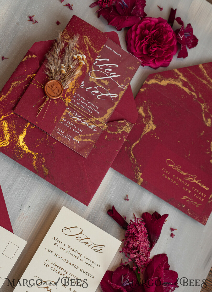 HOCHZEITS EINLADUNGEN Plexiglas Acrylspiegel Burgunder Spiegel goldene Hochzeitseinladungen, elegante Marmor-Hochzeitskarten, kastanienfarbene Acryl-Hochzeitseinladungen, Pampasgras goldene Plexi-Hochzeitseinladung Suite.