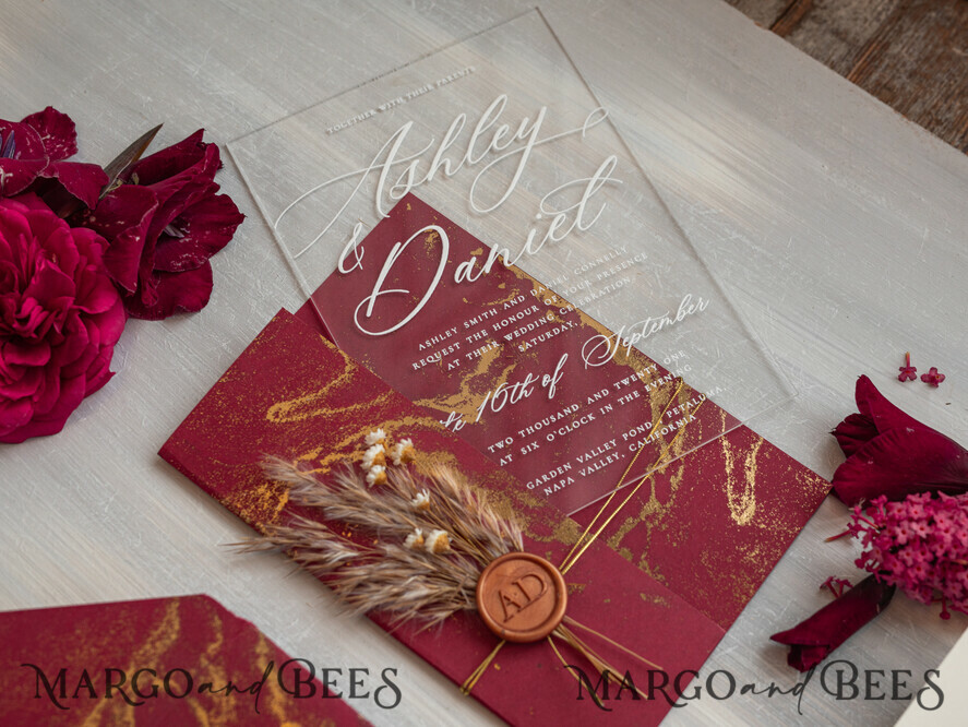 HOCHZEITS EINLADUNGEN Plexiglas Acrylspiegel Burgunder Spiegel goldene Hochzeitseinladungen, elegante Marmor-Hochzeitskarten, kastanienfarbene Acryl-Hochzeitseinladungen, Pampasgras goldene Plexi-Hochzeitseinladung Suite.