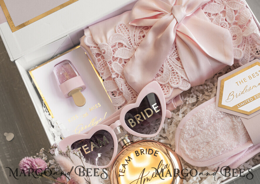 Brautjungfer/Trauzeuge Box Brautjungfern Vorschlagsbox Personalisierte Brautjungfern Vorschlagsbox mit Morgenmantel, vollständige Trauzeuginnenbox, Blush Will You Be My Bridesmaid Boxset