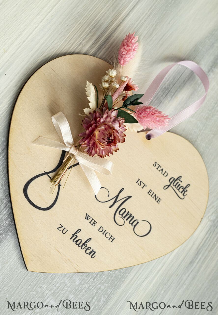 Geschenke zum Muttertag Grußkarten für Mama Geschenkidee zum Muttertag Holz-Herz mit Trockenblumen – Hängeschild mit Spruch für Mama Muttertagskarte mit Herz