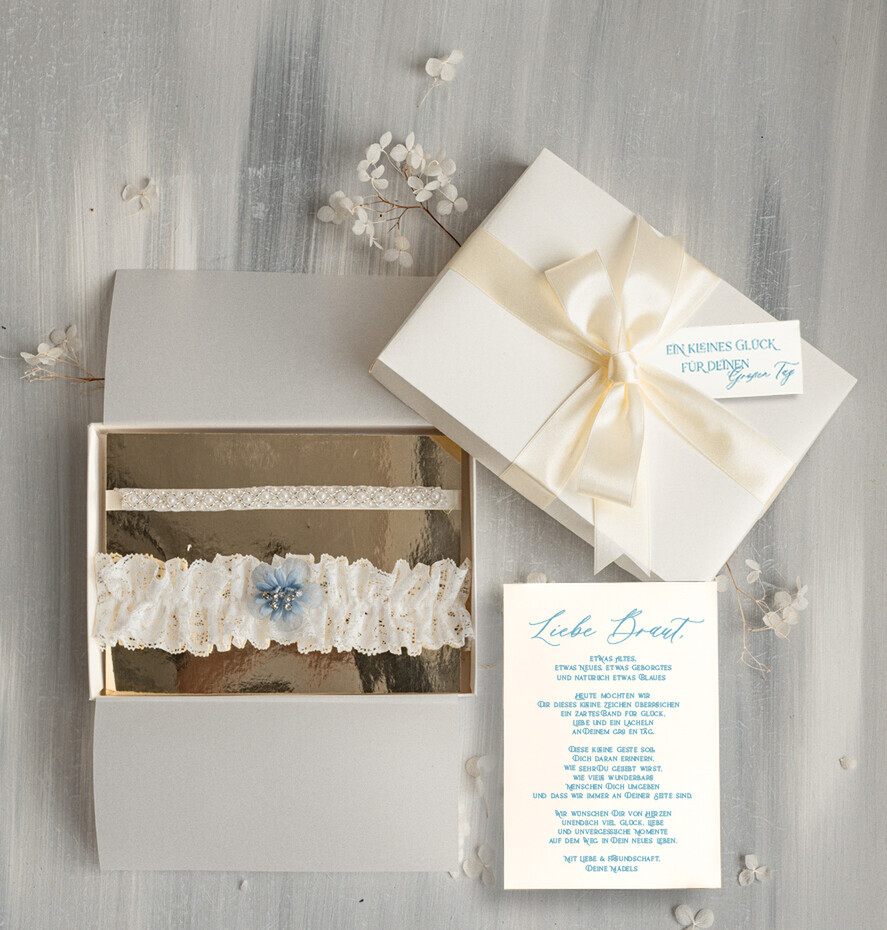 BRAUT Bolero, Kleider, Strumpfband Geschenkidee für die Braut Strumpfband Doppeltes Strumpfband-Set für die Braut – edel & romantisch in Geschenkbox mit Gedicht – perfektes Geschenk zur Hochzeit