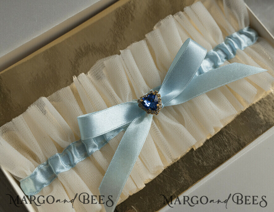 BRAUT Bolero, Kleider, Strumpfband Geschenkidee für die Braut Strumpfband Elegantes Strumpfband für die Braut – Geschenkbox mit „Etwas Blauem“ und Grußkarte