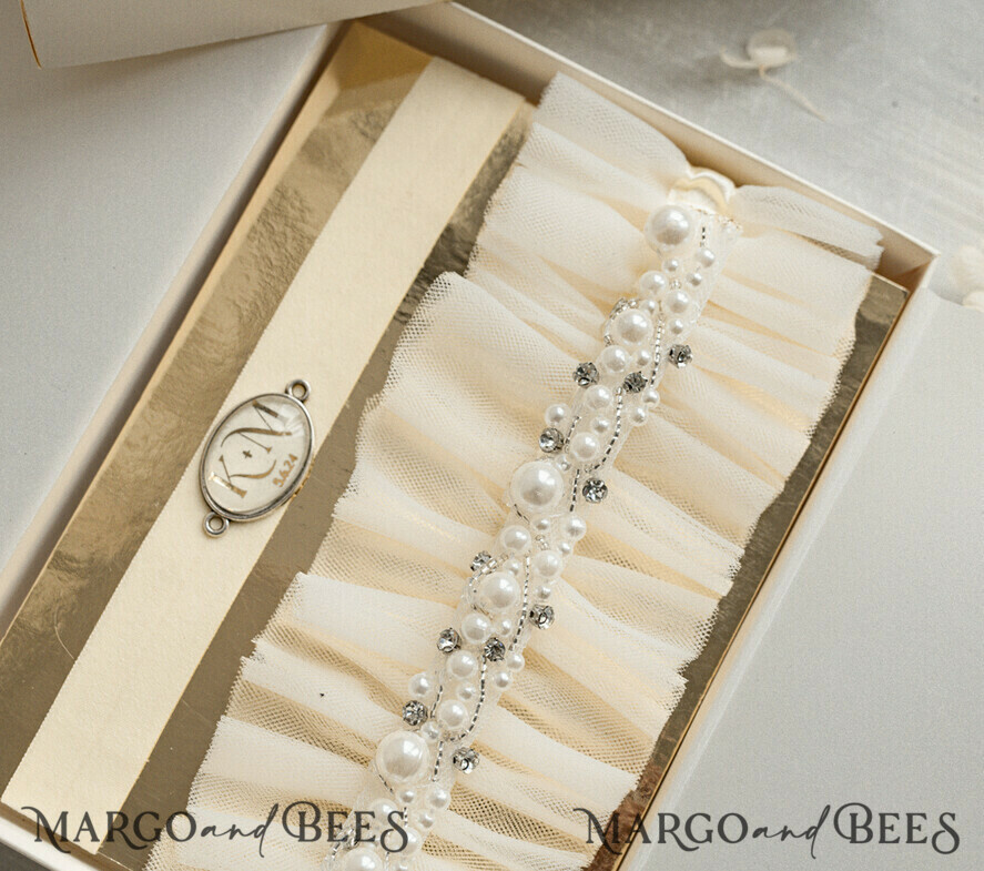 BRAUT Bolero, Kleider, Strumpfband Geschenkidee für die Braut Strumpfband Strumpfband Ecru mit Personalisierung – Geschenkset für die Braut – Etwas Blaues zur Hochzeit
