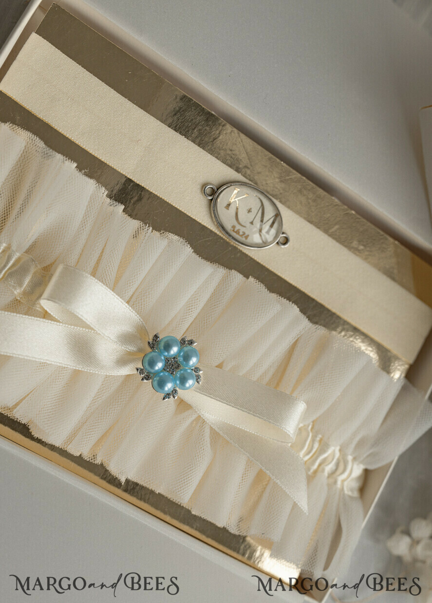 BRAUT Bolero, Kleider, Strumpfband Geschenkidee für die Braut Strumpfband Doppeltes Strumpfband-Set für die Braut – edel & romantisch in Geschenkbox mit Gedicht – perfektes Geschenk zur Hochzeit