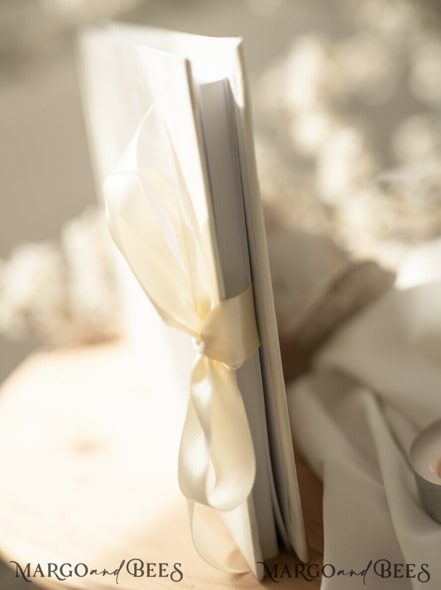 Hochzeitsfeier Einladungen JGA geschenk braut JGA Gästebuch für die Braut – Buch mit Schleife & Fragen an Freundinnen – personalisiert