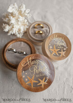 RINGTRÄGERBOXEN & KISSEN Epoxidharz Trauringe Box Hochzeitsstrand-Ringbox, gravierte Hochzeitsringbox • personalisierte rustikale Ringbox • echte Seestern Luxus-Ringbox18