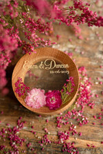 RINGTRÄGERBOXEN & KISSEN Epoxidharz Trauringe Box Personalisierte Hochzeitsringbox für 2 oder 3 Ringe, Holzringbox • rustikale Ringträgerbox • echte Blumen in Harz Luxusringbox15