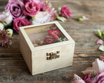 RINGTRÄGERBOXEN & KISSEN Epoxidharz Trauringe Box Personalisierte Ringbox für Eheringe, Holzeheringbox • rustikale Ringträgerbox • echte Blumen in Harz Luxus-Ringbox8