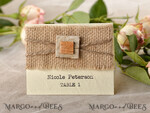 PLATZKARTEN / TISCHKARTEN  
 Rustikale Eco-Hochzeitsplatzkarten Rustikale Elfenbein-Hochzeitsplatzkarten, Hochzeitsnamensschilder mit natürlichem Jute und Schnur, elegante Hochzeitsstationery, einfache Hochzeitsplatzkarten, editierbarer Text.3