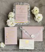 HOCHZEITS EINLADUNGEN vintage Spitze / rustikale Spitze Personalisierte Goldene Hochzeitseinladungen Vintage Spitzeneinladungen Elfenbein10