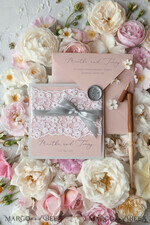 HOCHZEITS EINLADUNGEN vintage Spitze / rustikale Spitze Romantische Hochzeitseinladungen Vintage Spitze Personalisierte Einladung Hellgrau und Blush Pink39