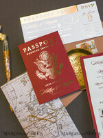 HOCHZEITS EINLADUNGEN Pass zur Liebe / Strandhochzeits-Einladungen Maroon Gold Reisepass Hochzeits Einladung, Karten für Hochzeiten mit Karte, Boarding Pass, Burgunder Reisepass Hochzeits Einladungen im Ausland, Einladungen für Zielhochzeiten, Reisekarten Hochzeitsstationery11