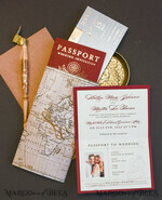 HOCHZEITS EINLADUNGEN Pass zur Liebe / Strandhochzeits-Einladungen Maroon Gold Reisepass Hochzeits Einladung, Karten für Hochzeiten mit Karte, Boarding Pass, Burgunder Reisepass Hochzeits Einladungen im Ausland, Einladungen für Zielhochzeiten, Reisekarten Hochzeitsstationery11