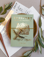HOCHZEITS EINLADUNGEN Pass zur Liebe / Strandhochzeits-Einladungen Salbeigrün Toskana Reisepass Hochzeits Einladung, Goldene Flugzeug Hochzeitskarten Boarding Pass, Griechenland Reisepass Hochzeits Einladungen im Ausland, Hochzeits Einladungen für Zielorte, Reisekarten Hochzeitsstationery16