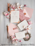 HOCHZEITS EINLADUNGEN Elegante Einladungen Klassische Karten Blush Pink Das Hochzeitseinladungsset, Luxushochzeitseinladungen Samtumschlag, Elegante Hochzeitseinladung Suite, Goldene Deckle-Kante Papierhochzeitseinladungen9