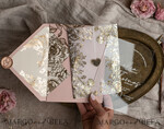 HOCHZEITS EINLADUNGEN Gold / Roségold / Silber / Glitzer Maßgeschneiderte Acryl-Rosa-Gold-Hochzeitseinladung, Glamouröse goldene Nude-Hochzeitseinladungen mit Umschlägen, Moderne goldene Plexi-Hochzeitseinladung Suite mit RSVP, Boho Glam Hochzeitseinladungen mit Wachssiegel.19