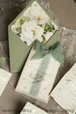 HOCHZEITS EINLADUNGEN Gold / Roségold / Silber / Glitzer Sag Green Chiffon Schleife bestickte maßgeschneiderte elegante grüne Hochzeits-Einladungssuite, weiße Perlen goldene Hochzeitskarten, Boho goldene Ordner-Hochzeitsstationery, Pergamin-Etui mit Monogramm.47
