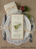 MENÜ & PROGRAMME  
 rustikal und Spitze Maßgeschneidertes Rustikales Glamour Hochzeitsmenü, Maßgeschneiderte Vintage Hochzeitsmenükarten, Elegante Hochzeitsmenüs mit Raffiaband, Minimalistische handgefertigte Ecru- und Braune Hochzeitsmenükarte4