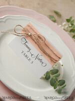 PLATZKARTEN / TISCHKARTEN  
 rustikal und Spitze Elegante Eco-Weiße und Rosa Hochzeitsplatzkarten mit Jute-Schnur, Weiße Hochzeitsnamensschilder mit Jute-Schnur und Birkenherz, Rustikale Hochzeitsstationery, Bearbeitbar5