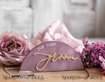 PLATZKARTEN / TISCHKARTEN  
 Acrylgold klar / Holz 3D Modernes Mauve Arch Acryl Platzkarte mit Ständer, Premium Hochzeitsplatzkarten, klare Acryl Namenskarten, luxuriöse Sitzkarten, goldene 3D Gästennamen, bearbeitbarer Text12
